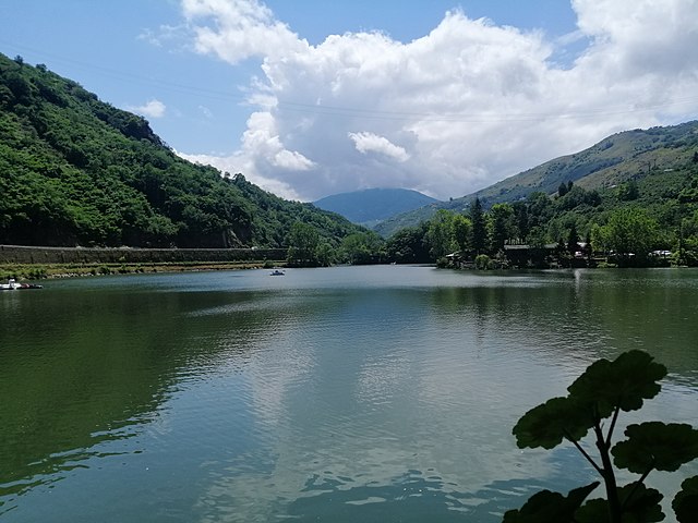 Sera Lake